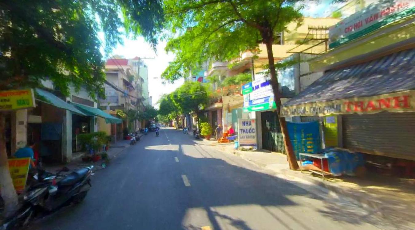 Bán nhà mặt tiền đường Nguyễn Chánh Sắt, Tân Bình.