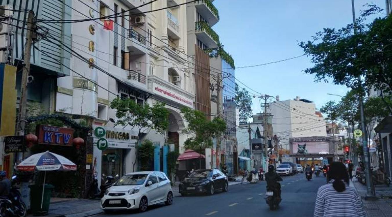 Cho thuê tòa nhà mặt tiền Đặng Dung, phường Tân Định, Q1